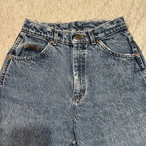 Riders by Lee Vintage Women’s Mom jeans 
Size 27